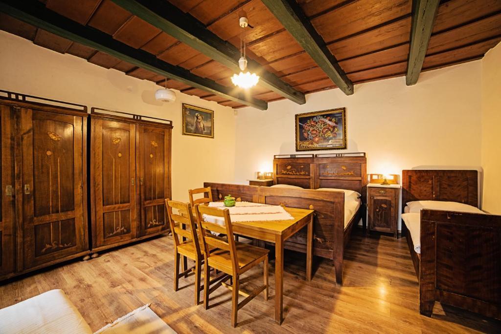 Penzion Stary Hostinec Banská Štiavnica Buitenkant foto